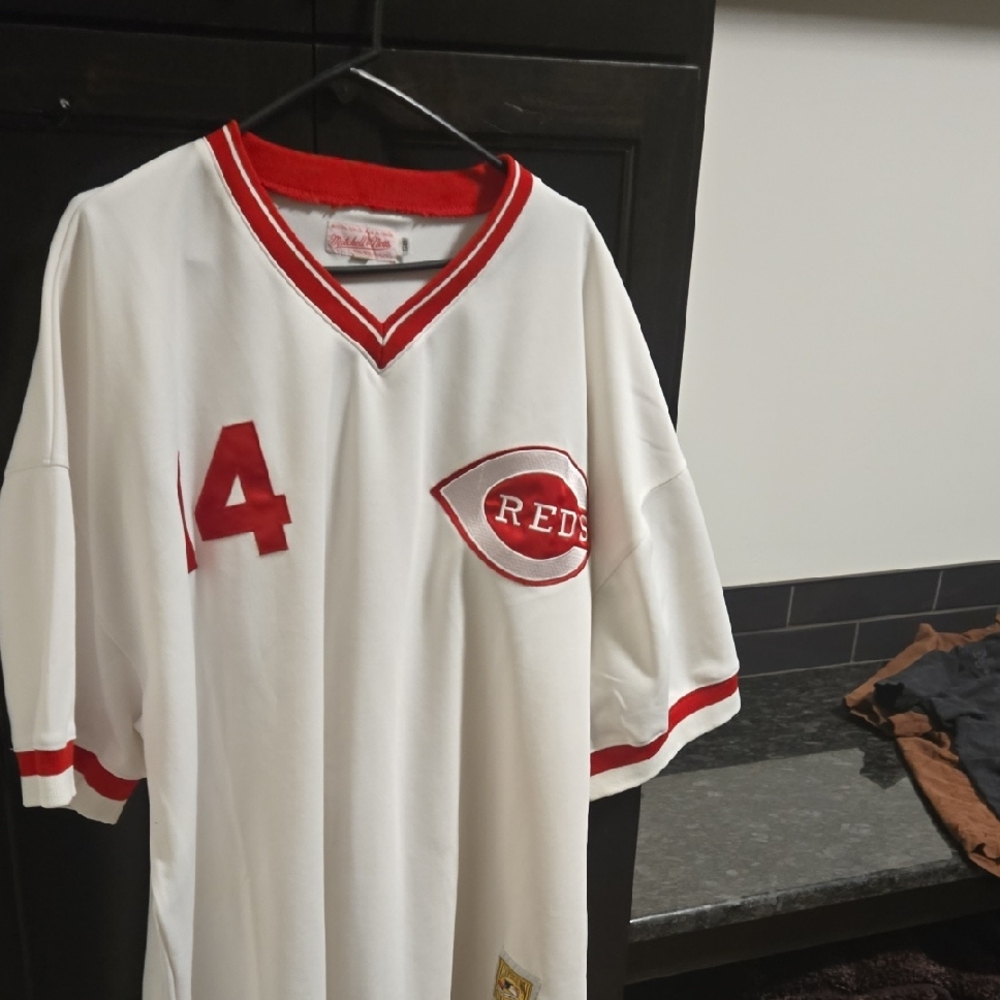 White and Red Baseball Jersey. CINCINNATTI REDS #14